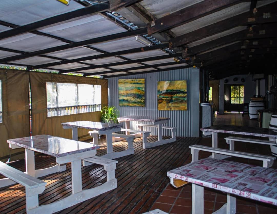 Diggers Inn Francistown Bagian luar foto